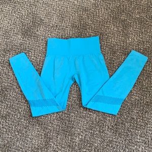 NVGTN Aqua Reveal Seamless Leggings